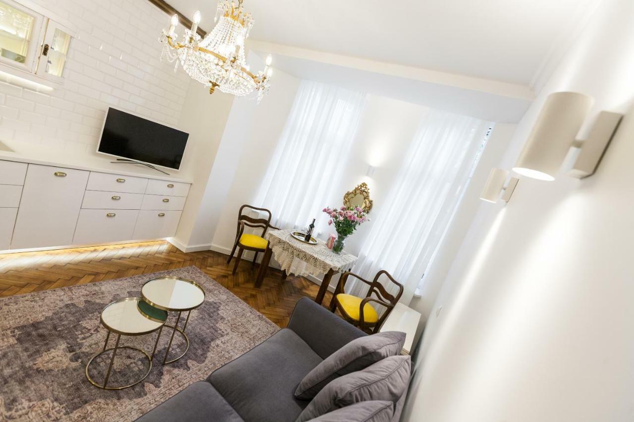 Luxury Apartment Pod Zyrandolem Kraków Eksteriør billede